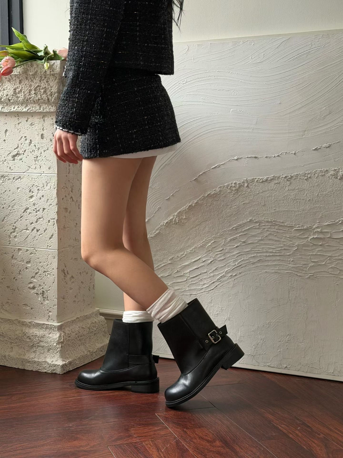 Leather Ankle Engineer Boots with Buckle / 韓系率性金屬皮扣直筒短靴 (Noir Black)