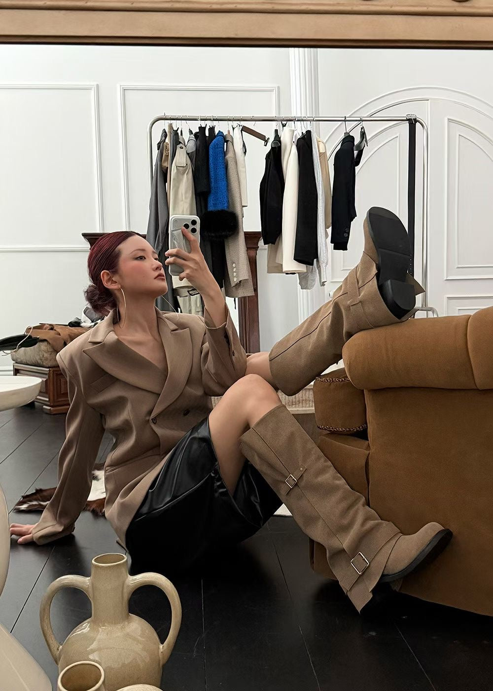Suede Dual-Buckle Fold-Over Boots | 法式麂皮雙皮扣反折立體長靴 (Taupe Taupe / Noir Black)